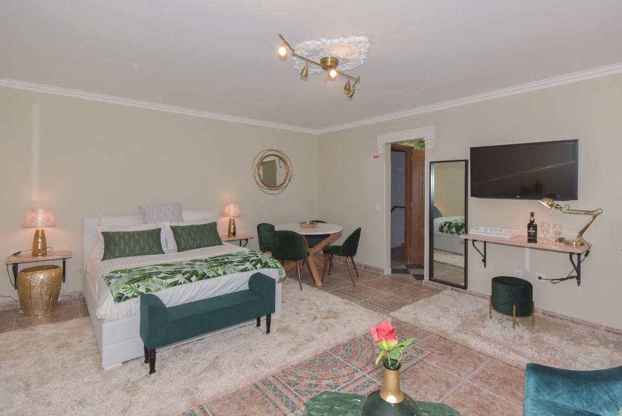 Отель Douro Prime Downtown Вила-Нова-ди-Гая Экстерьер фото