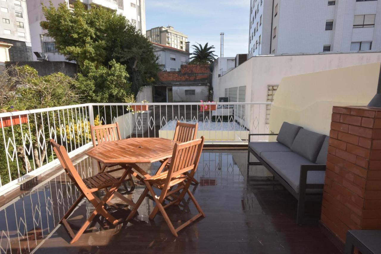 Отель Douro Prime Downtown Вила-Нова-ди-Гая Экстерьер фото